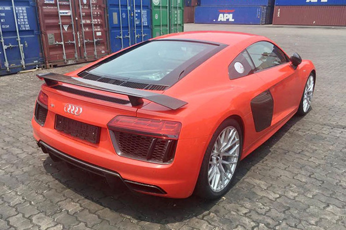 Chi tiet sieu xe Audi R8 V10 Plus 2016 dau tien tai VN-Hinh-11